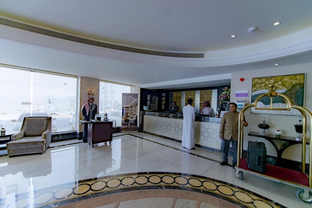 Boudl Al Woroud Aparthotel 4*