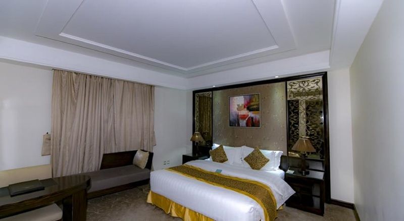 Aparthotel Boudl Al Woroud 4*