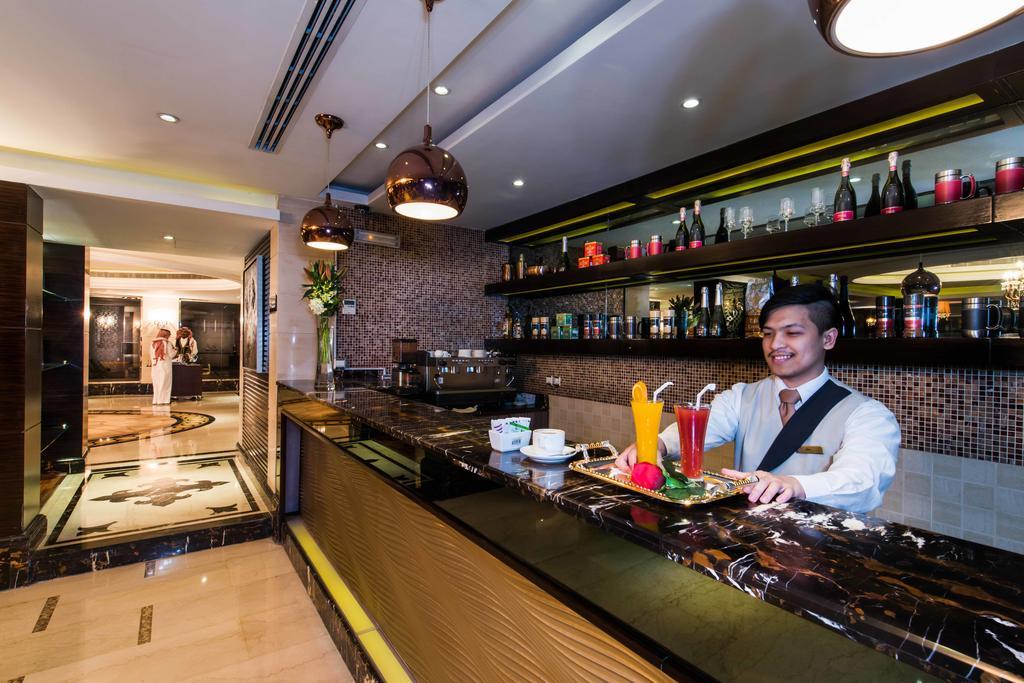 Boudl Al Woroud Aparthotel 4*