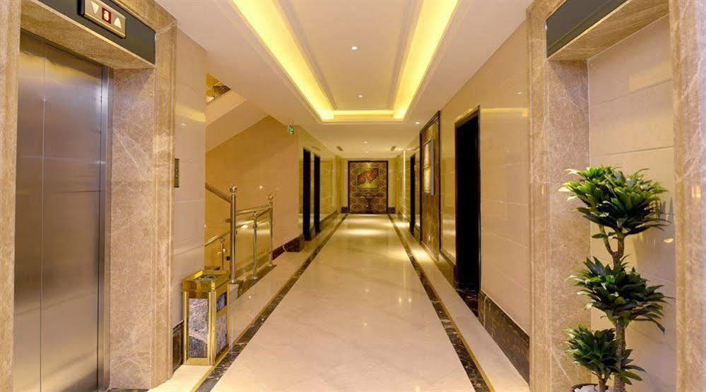 Boudl Al Woroud Riyadh